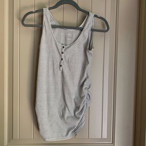 Old navy maternity tank